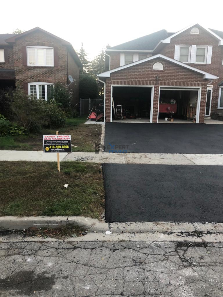 New Driveway and Interlocking Sidewalk Repair in Toronto